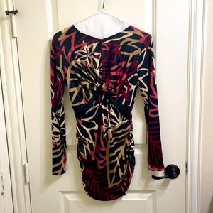 Venus Long Sleeve Keyhole Top